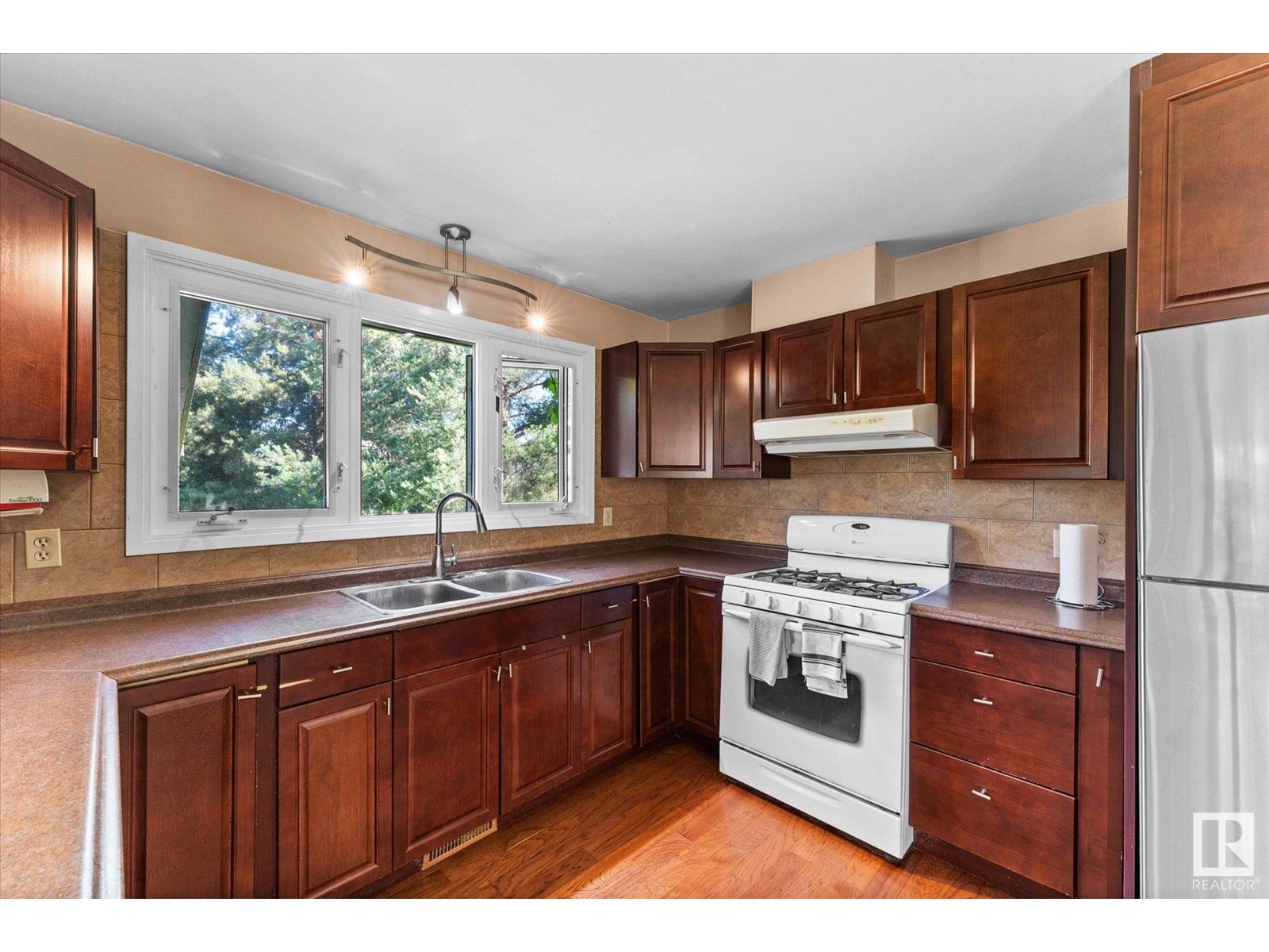 Property at 53508 RGE ROAD 14 image 2