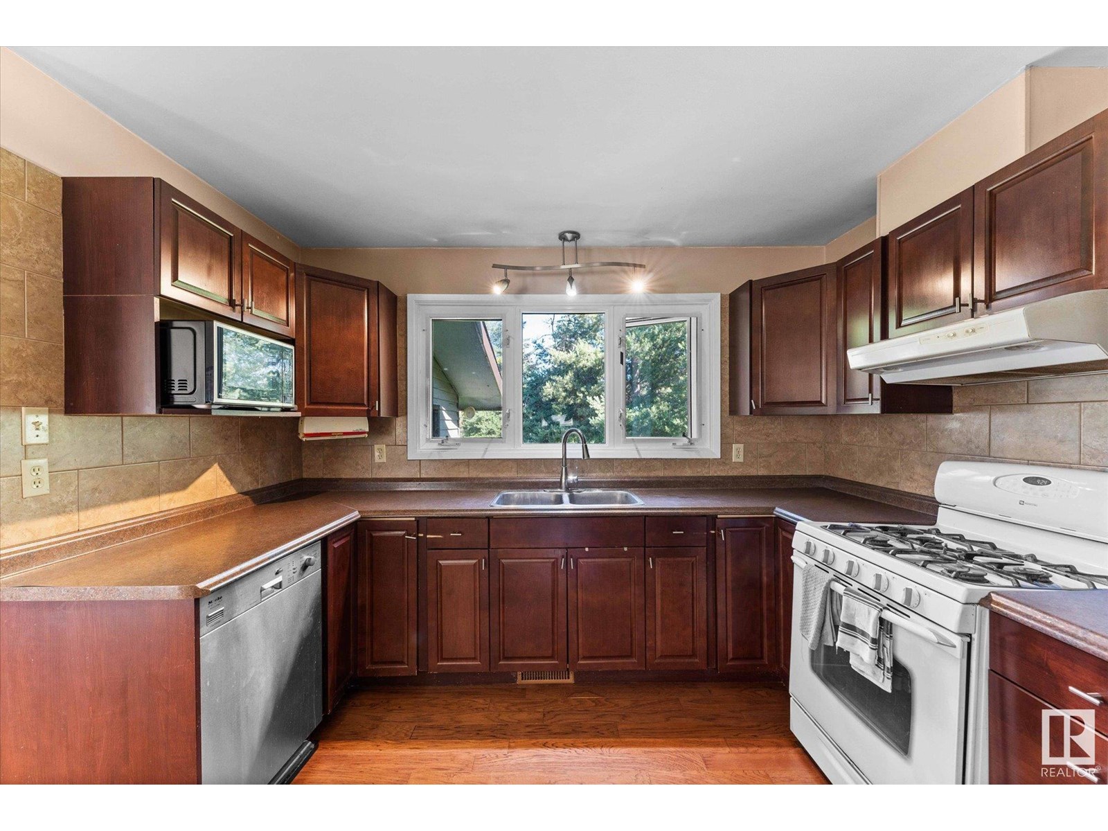 Property at 53508 RGE ROAD 14 image 3