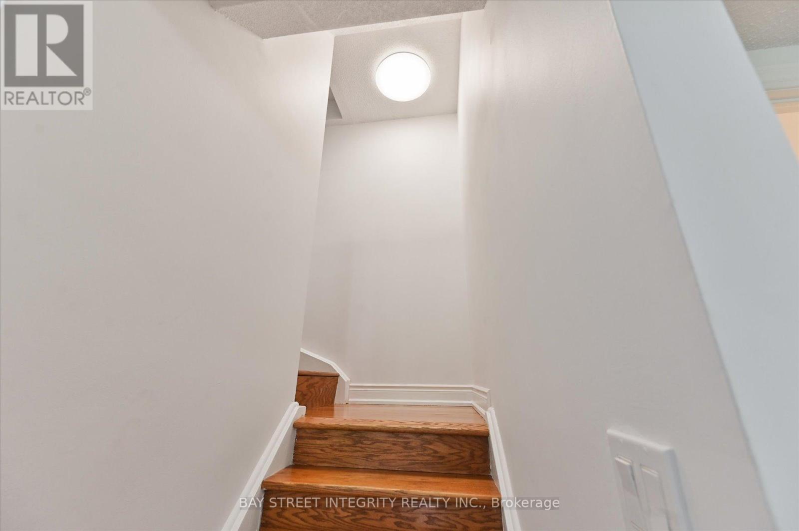 318 - 75 Weldrick Road E, Richmond Hill, Ontario  L4C 0H9 - Photo 19 - N12258747