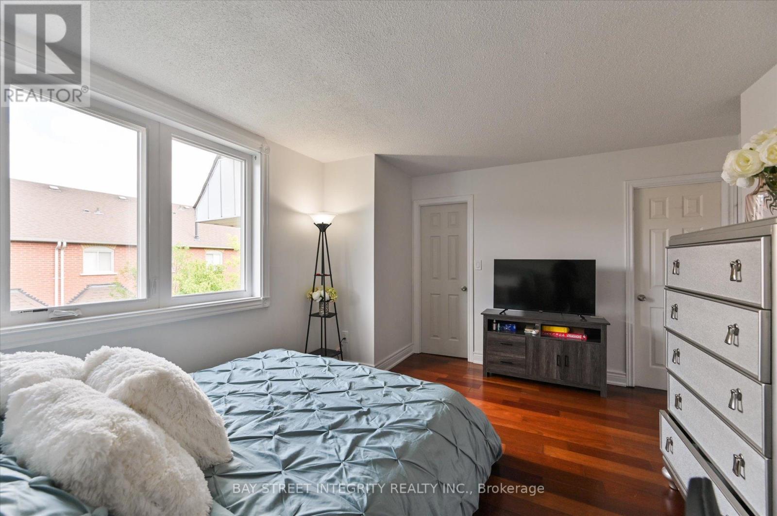 318 - 75 Weldrick Road E, Richmond Hill, Ontario  L4C 0H9 - Photo 23 - N12258747