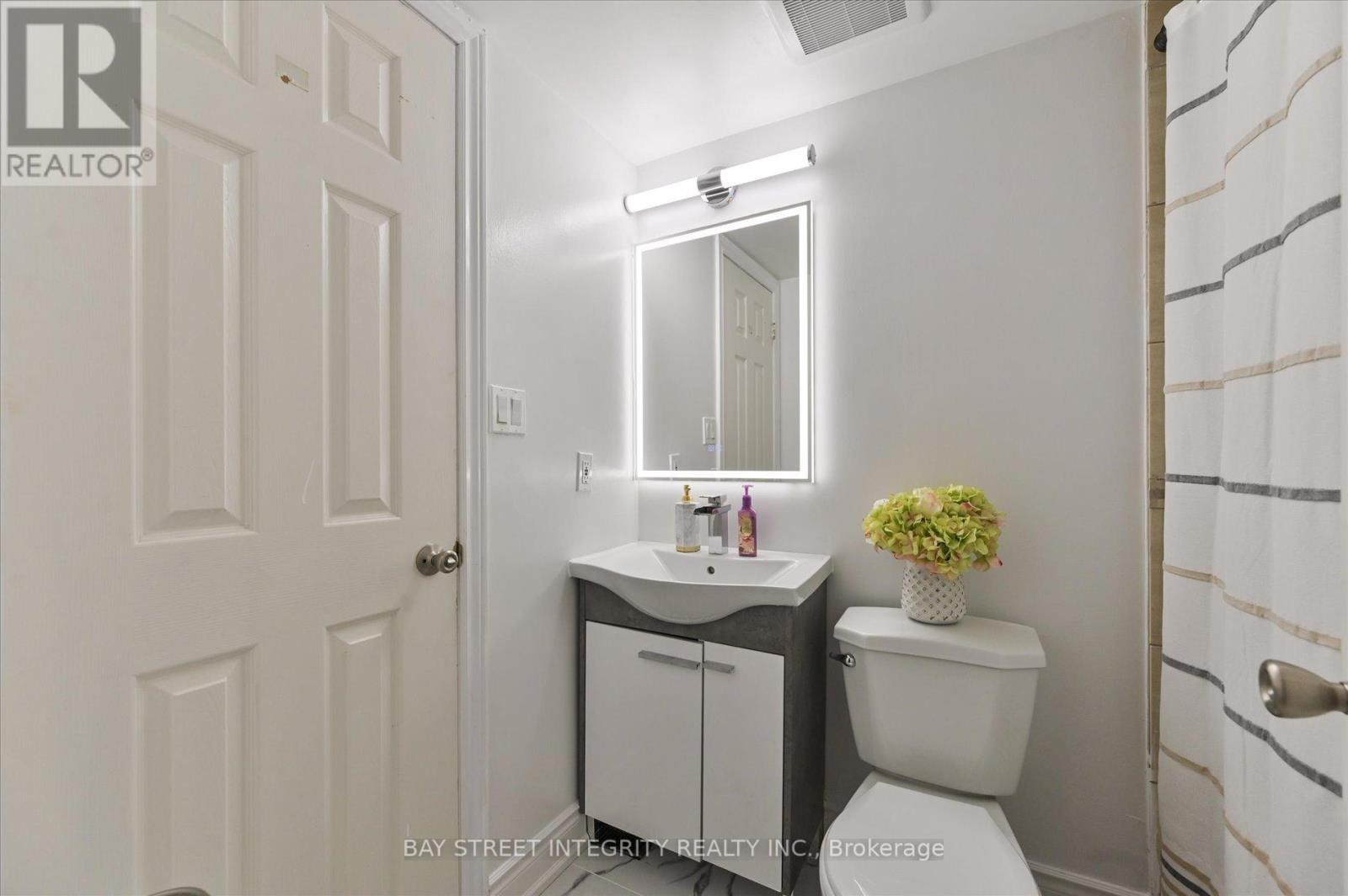 318 - 75 Weldrick Road E, Richmond Hill, Ontario  L4C 0H9 - Photo 26 - N12258747