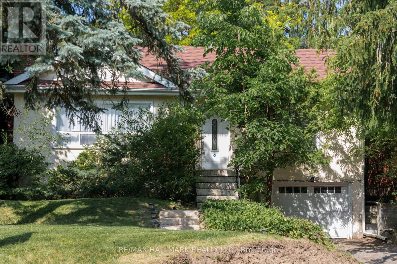 Property at 86 CHURCH STREET S image 1