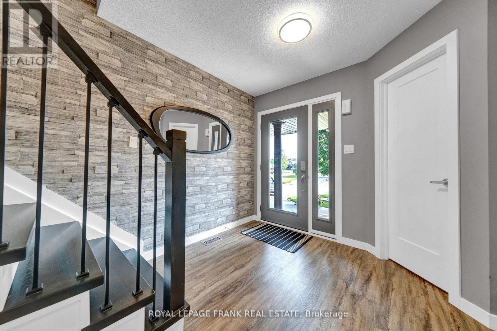 Property at 1722 NORTHFIELD AVENUE image 3
