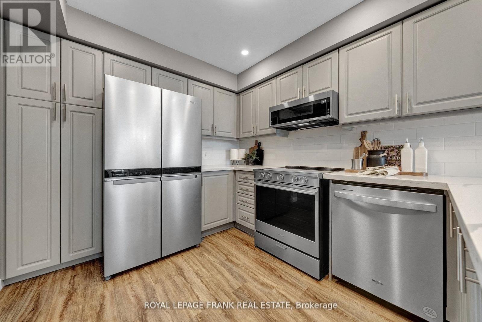 Property at 1722 NORTHFIELD AVENUE image 5