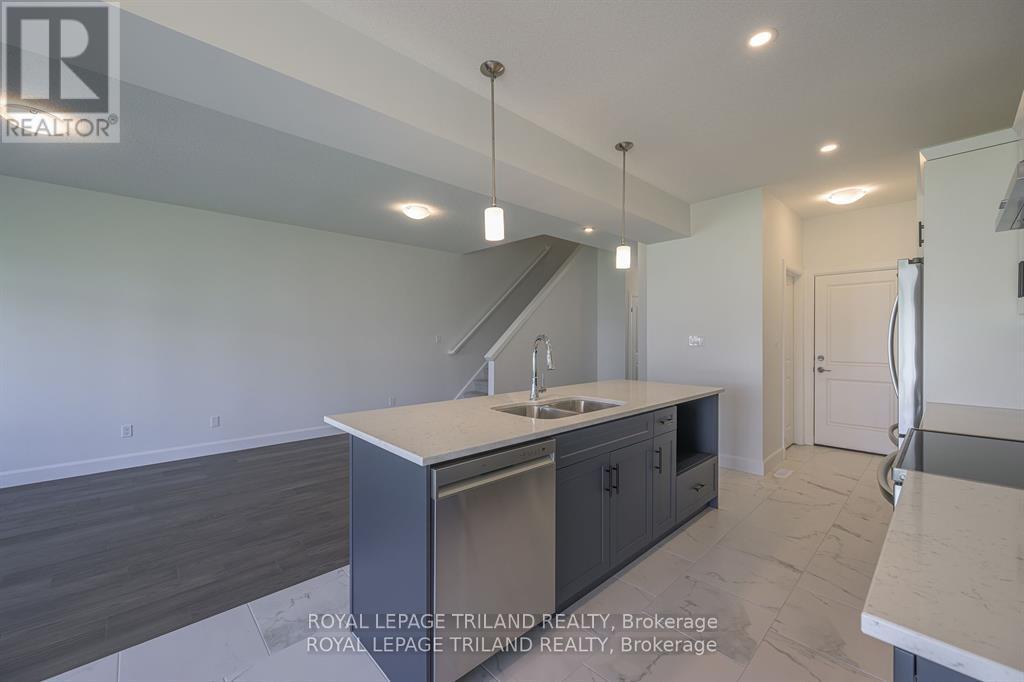 3837 Auckland Avenue, London South, Ontario  N6L 0J2 - Photo 9 - X12258875