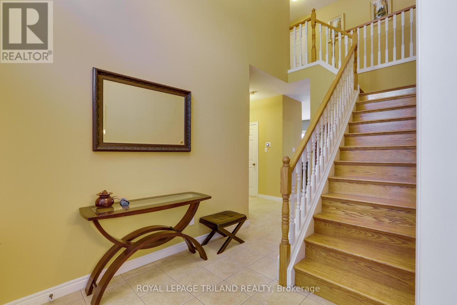 Property at 926 GABOR STREET image 5