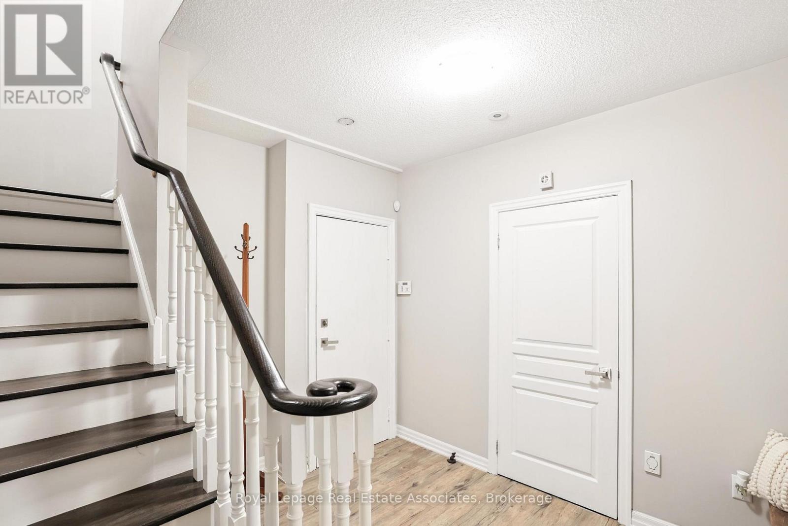 Lorem Ipsum Dolor Sit, Mississauga, Ontario  L5G  - Photo 35 - DEMO28550487