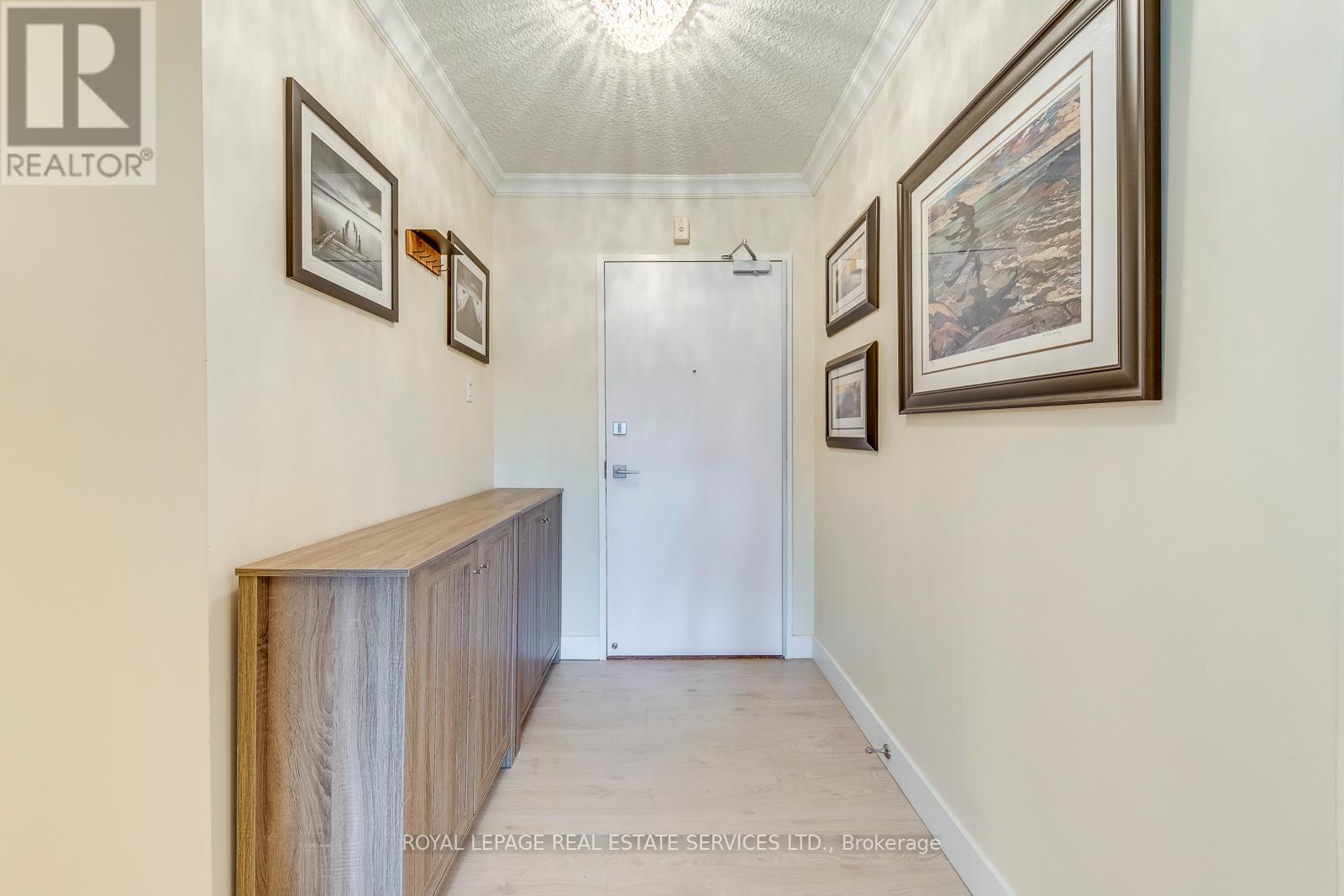 Property at 511 - 965 INVERHOUSE DRIVE image 3