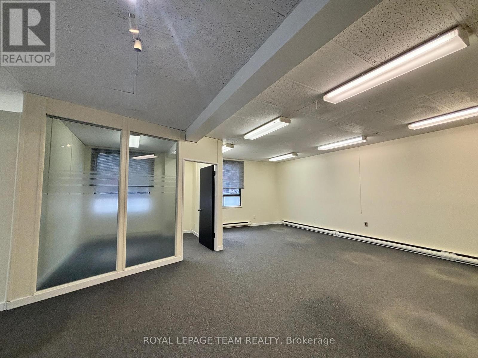 171 Dalhousie Street, Ottawa, Ontario  K1N 7C7 - Photo 5 - X12255593
