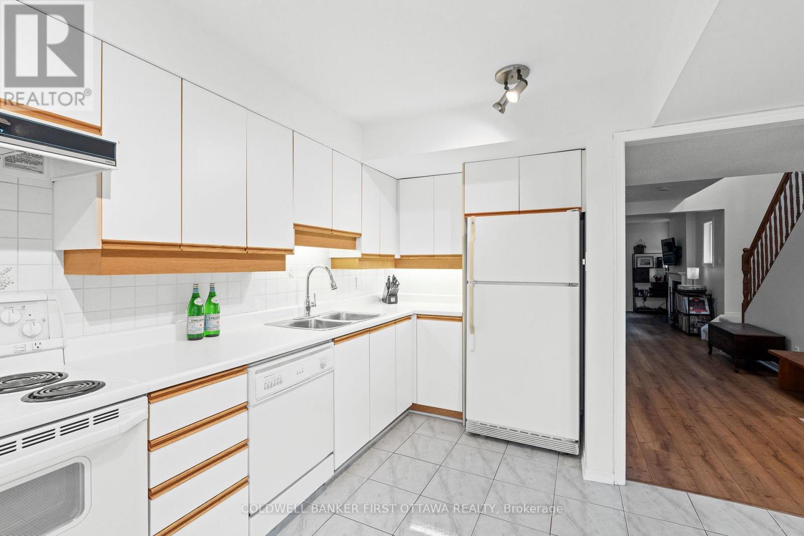 111f - 250 Fountain Place, Ottawa, Ontario  K1N 9N7 - Photo 15 - X12258921