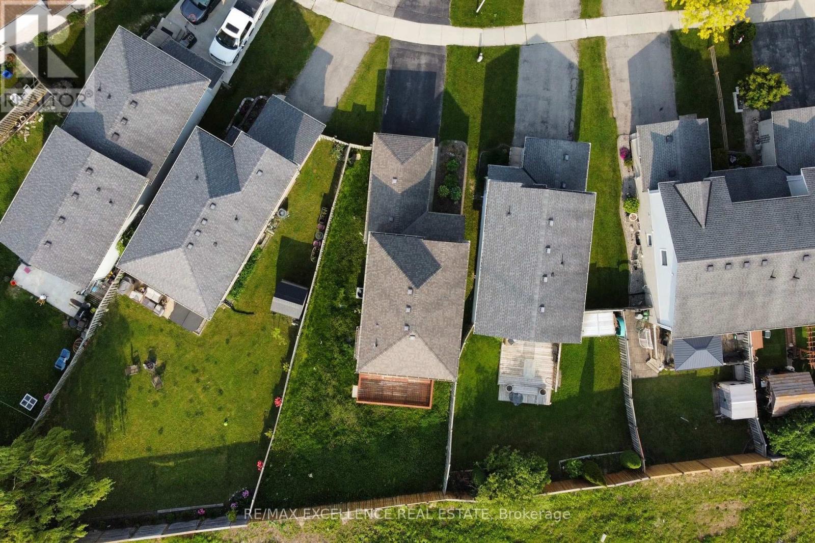 39 Phair Crescent, London South, Ontario  N5Z 5B5 - Photo 28 - X12258540