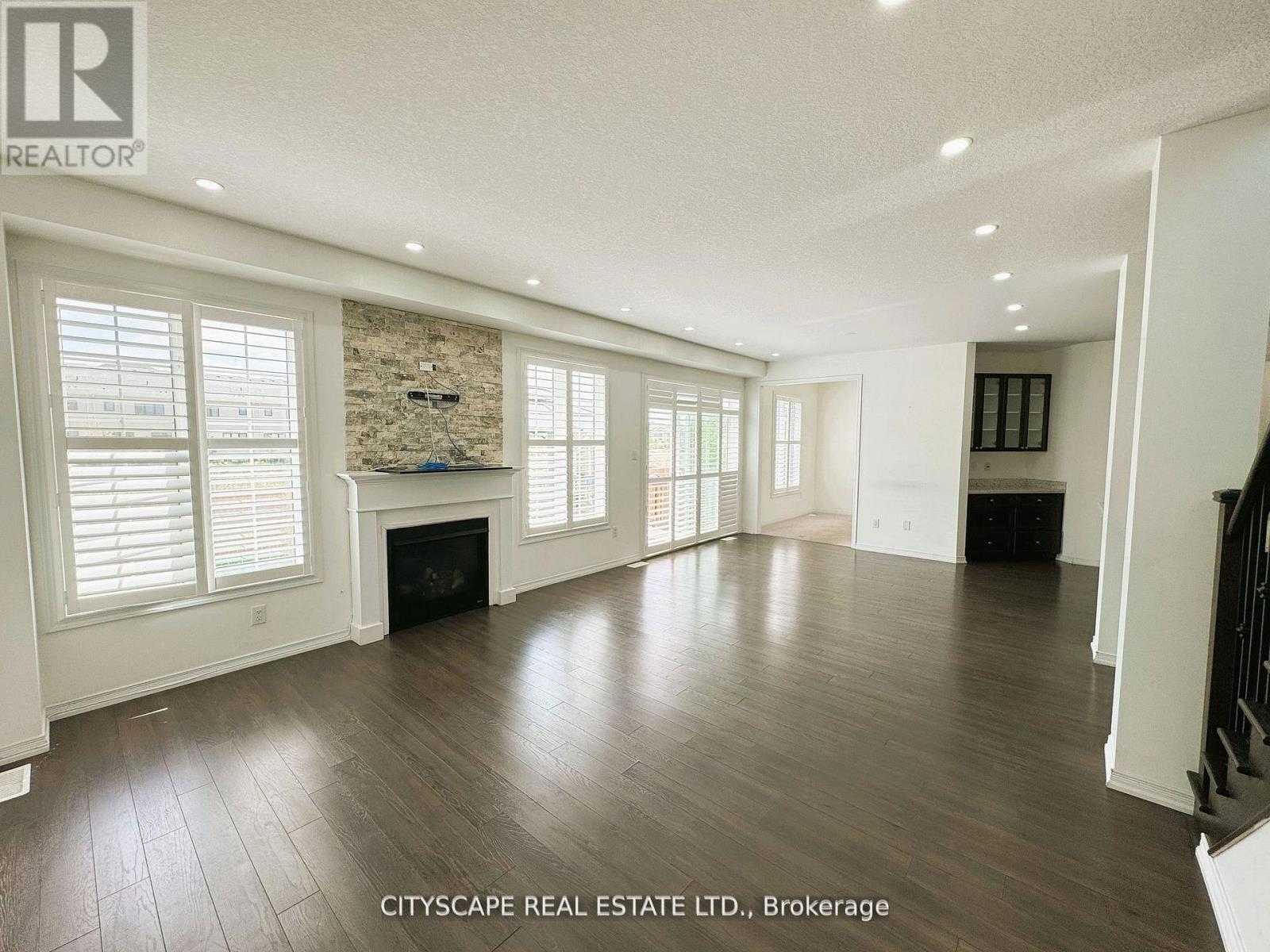 7646 Goldenrod Trail, Niagara Falls, Ontario  L2H 0K4 - Photo 13 - X12258667