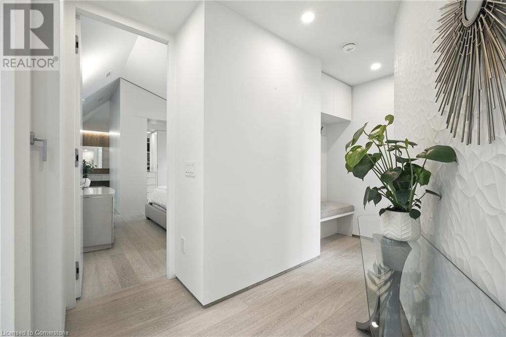 Property at 1427 BIRCH Avenue image 4