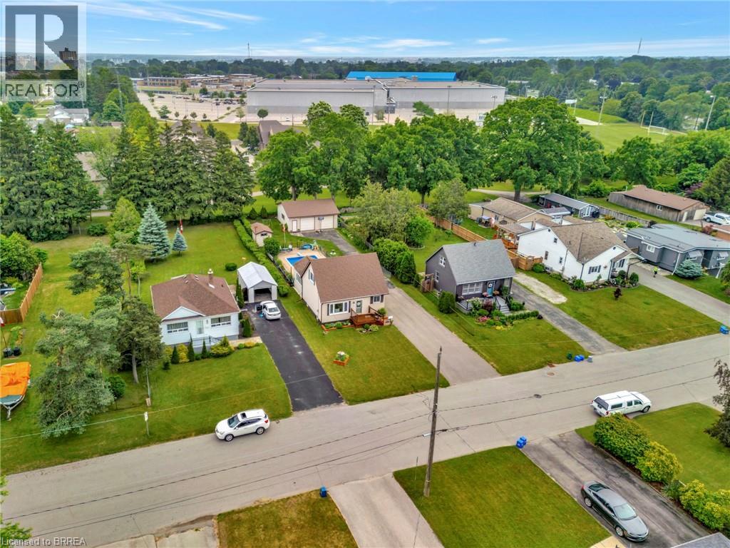 48 Willow Drive, Brantford, Ontario  N3R 2W4 - Photo 45 - 40747063