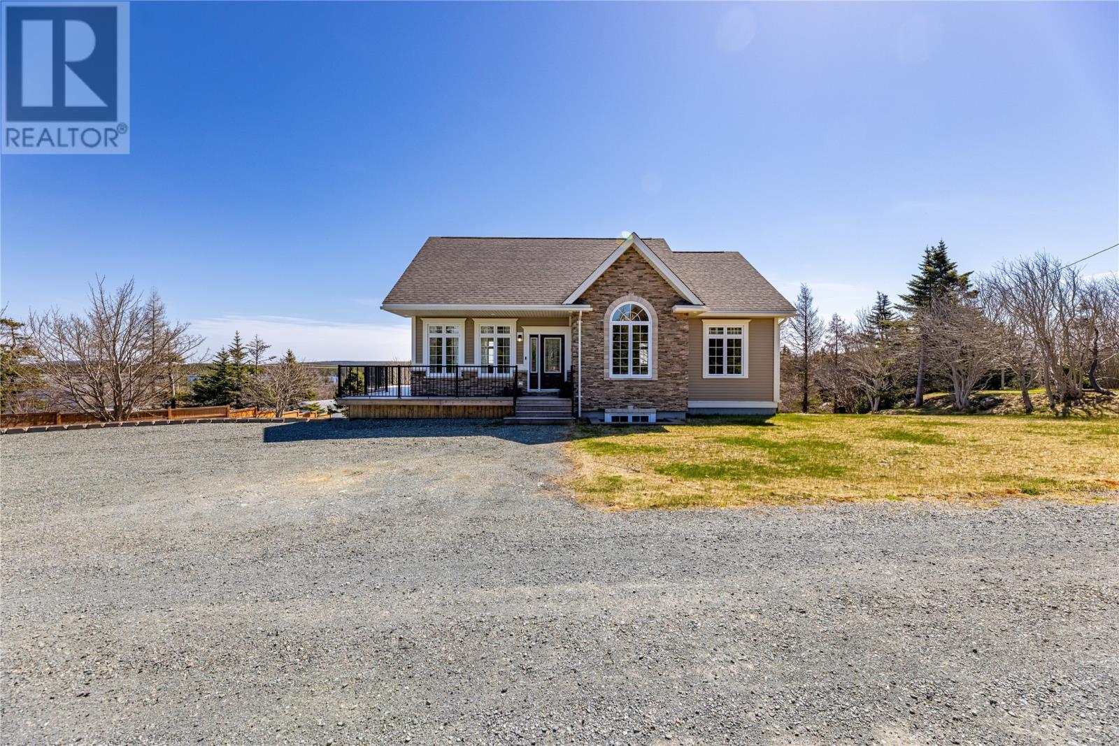 Property at 9 Sharpes Road image 1