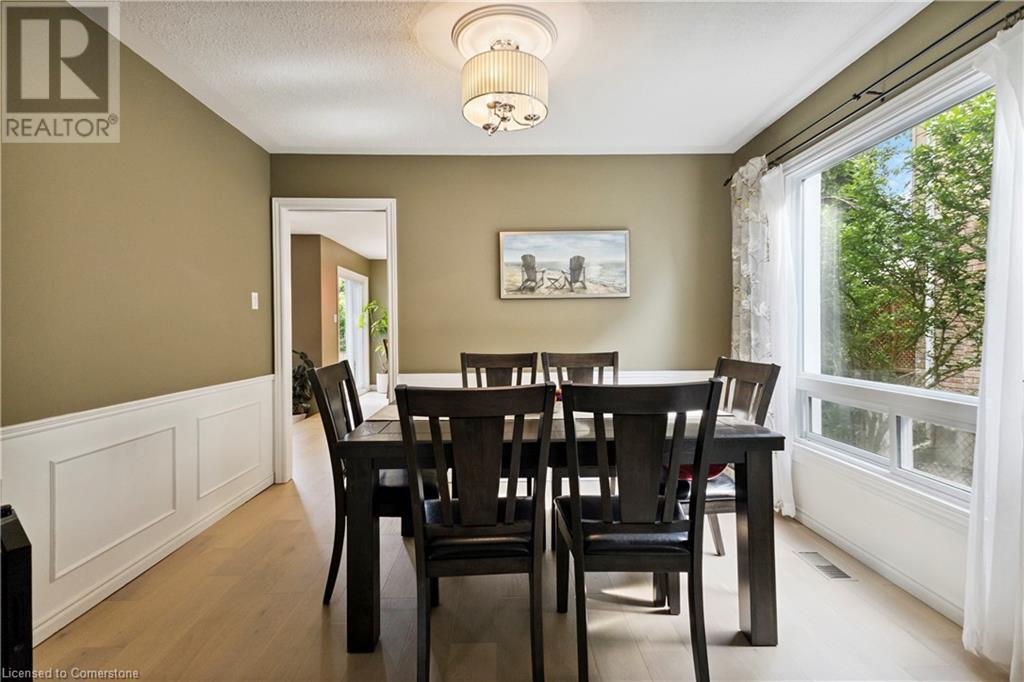 Photo 11 of 40 for 55 Concord Crescent