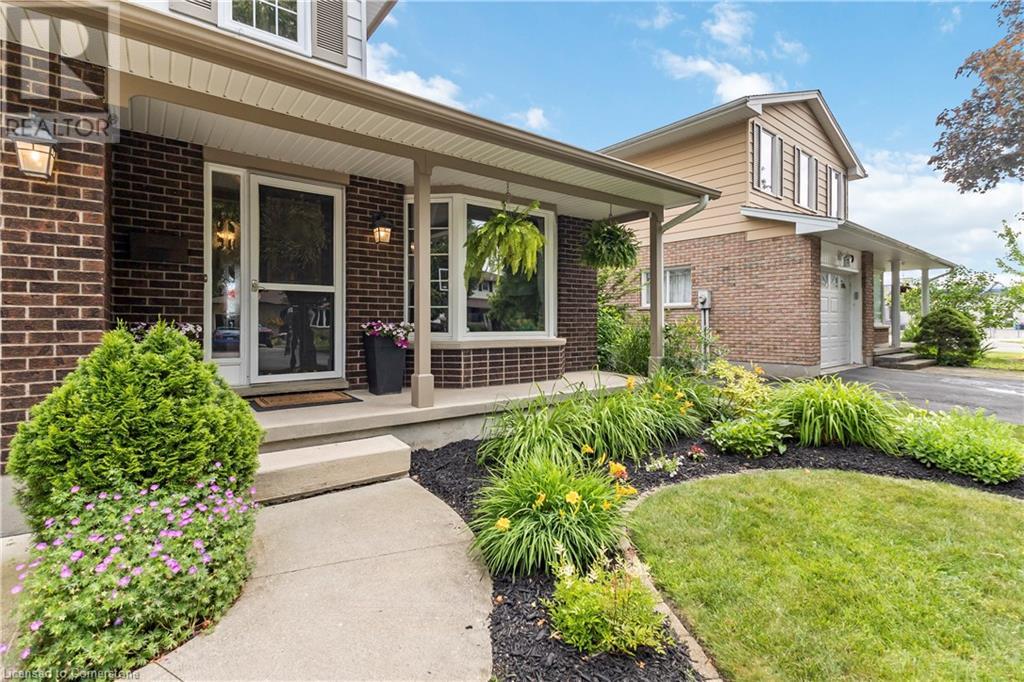 Photo 3 of 40 for 55 Concord Crescent