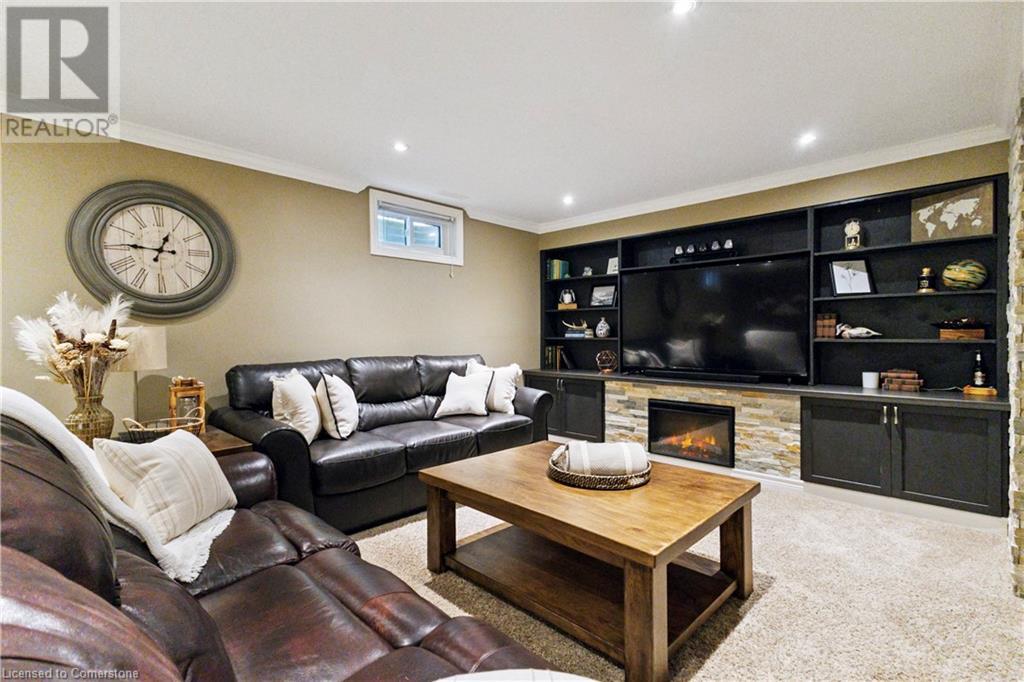 Photo 31 of 40 for 55 Concord Crescent