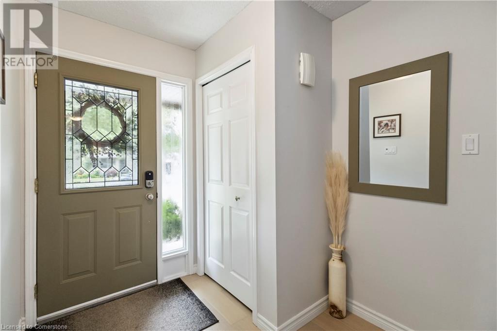 Photo 4 of 40 for 55 Concord Crescent