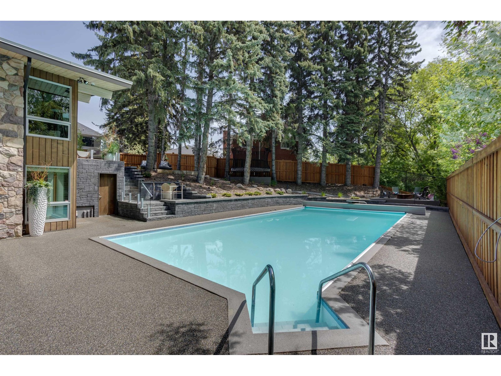 3 Valleyview Cr Nw, Edmonton, Alberta  T5R 5S5 - Photo 40 - E4445476