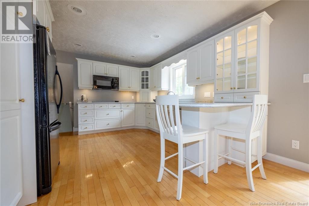 Property at 98 Burnett Drive image 4