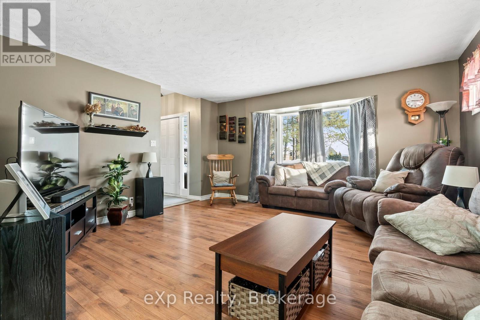 953 Greenock-Brant Line, Brockton, Ontario  N0G 1J0 - Photo 21 - X11987789