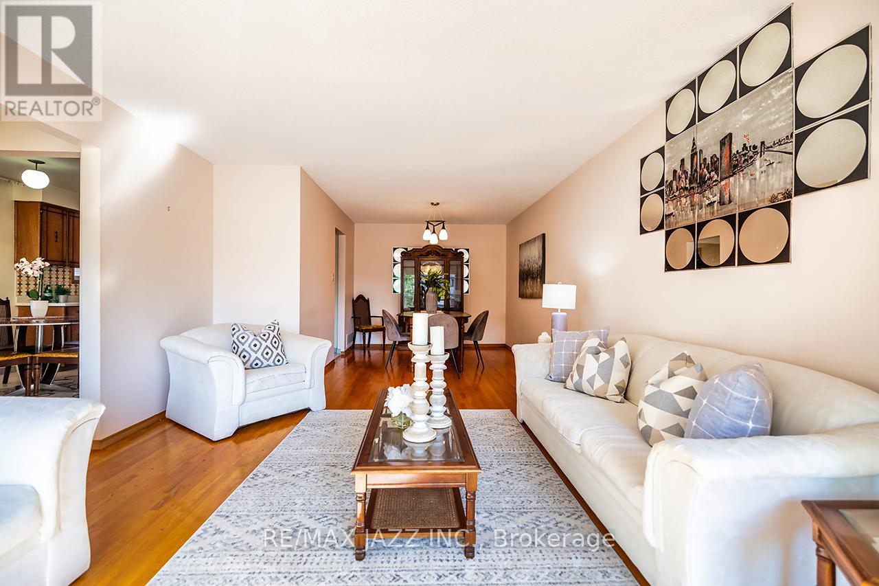 28 Pilot Street, Toronto, Ontario  M1E 2C5 - Photo 6 - E12259180
