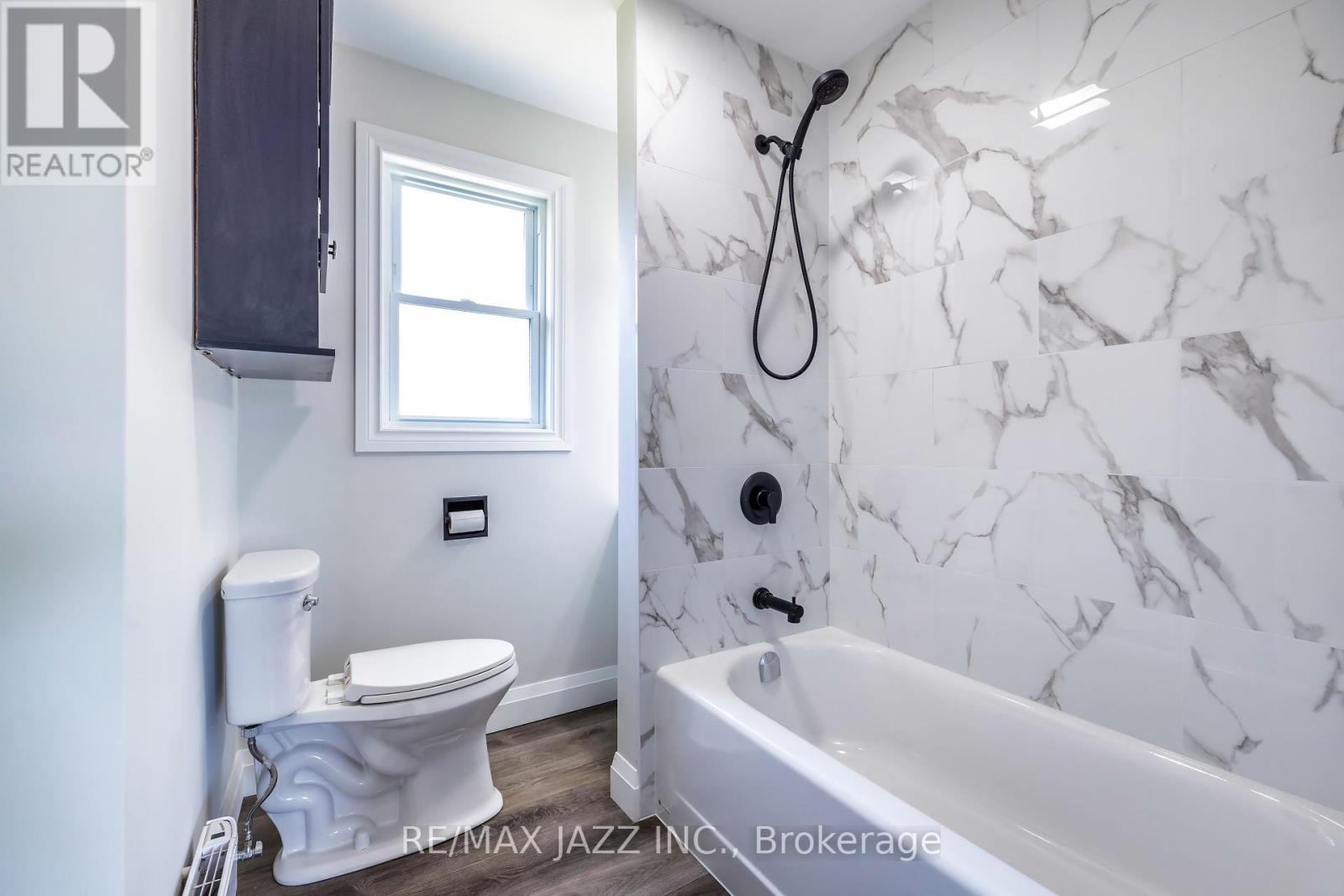 89 D'arcy Street, Cobourg, Ontario K9A 3Z7 - Photo 14 - X12259210