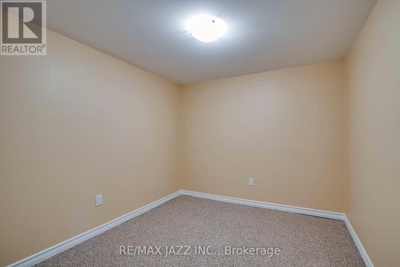 89 D'arcy Street, Cobourg, Ontario K9A 3Z7 - Photo 24 - X12259210