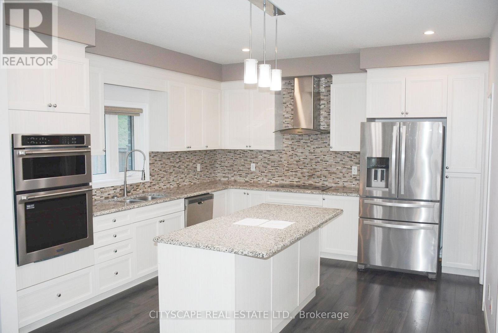 197 Woodway Trail, Norfolk, Ontario  N3Y 0B8 - Photo 7 - X12258646
