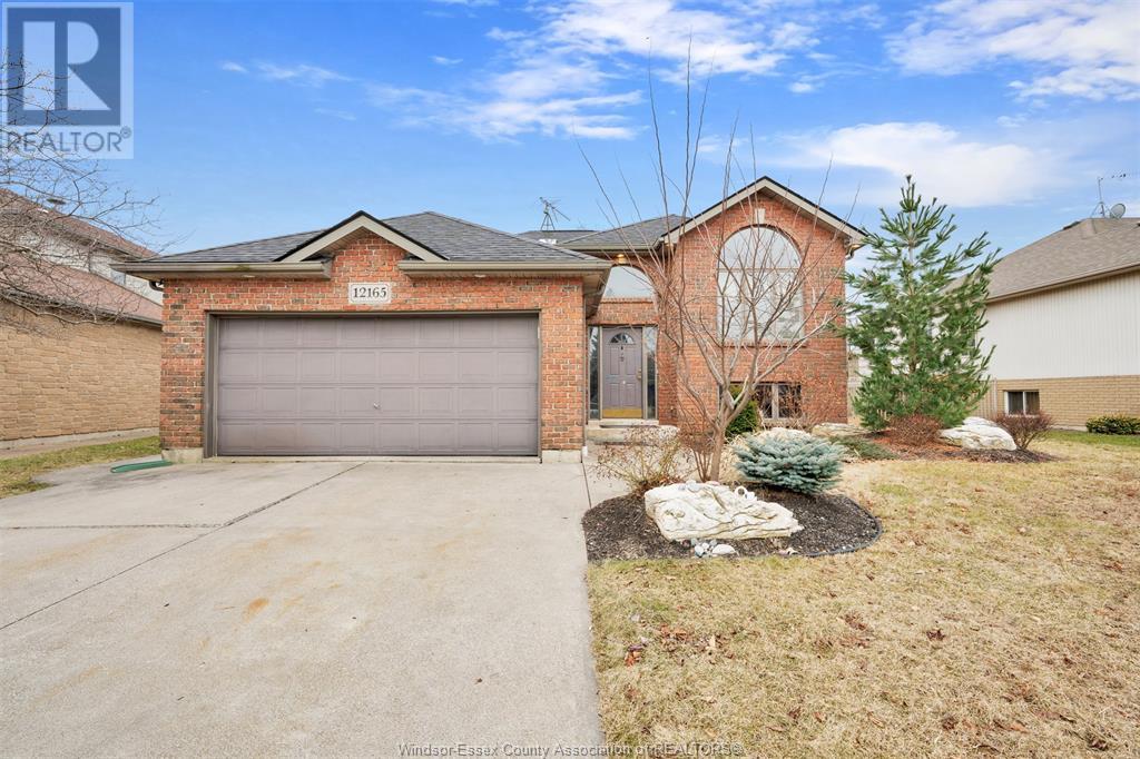 12165 Cranbrook Cres, Tecumseh, Ontario  N8N 2M1 - Photo 2 - 25016756