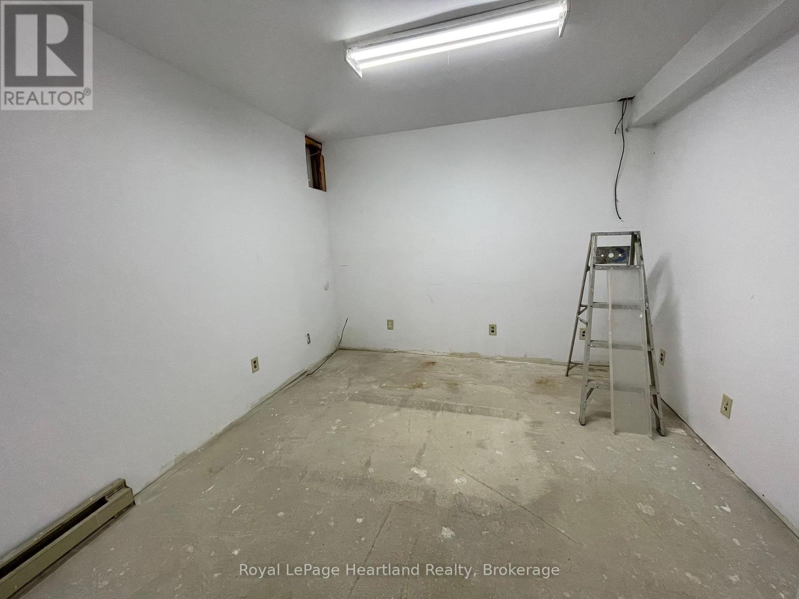 902 White Cedar Dr. - 35791 Bayfield River Road, Central Huron (Goderich), Ontario  N0M 1G0 - Photo 30 - X12259219