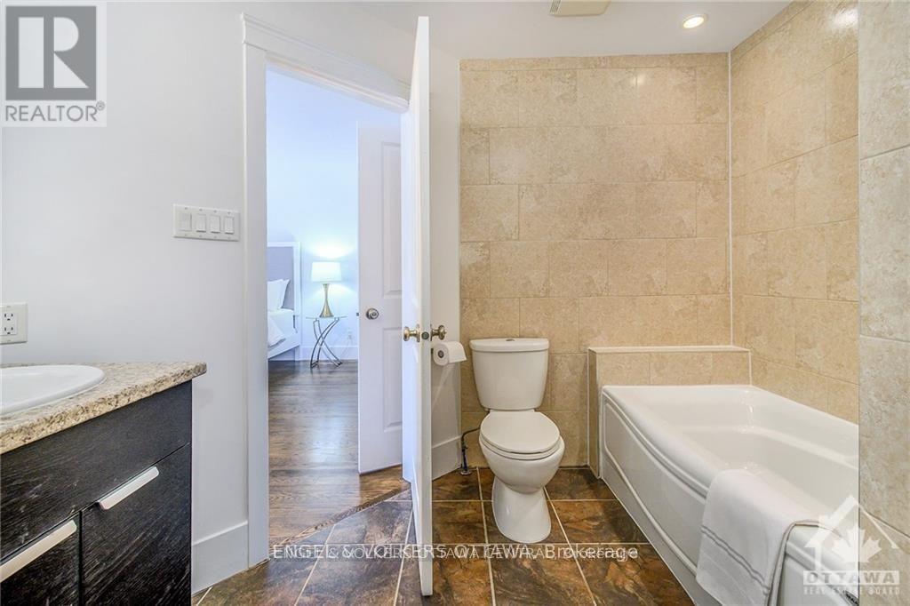 105 Montauk Pvt, Ottawa, Ontario  K2C 2B4 - Photo 17 - X12259177