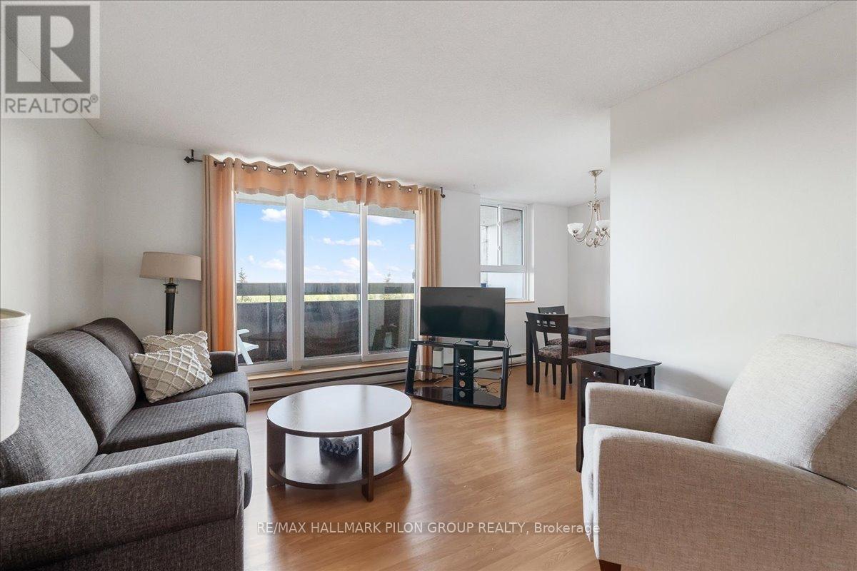 Property at 714 - 2020 JASMINE CRESCENT image 2