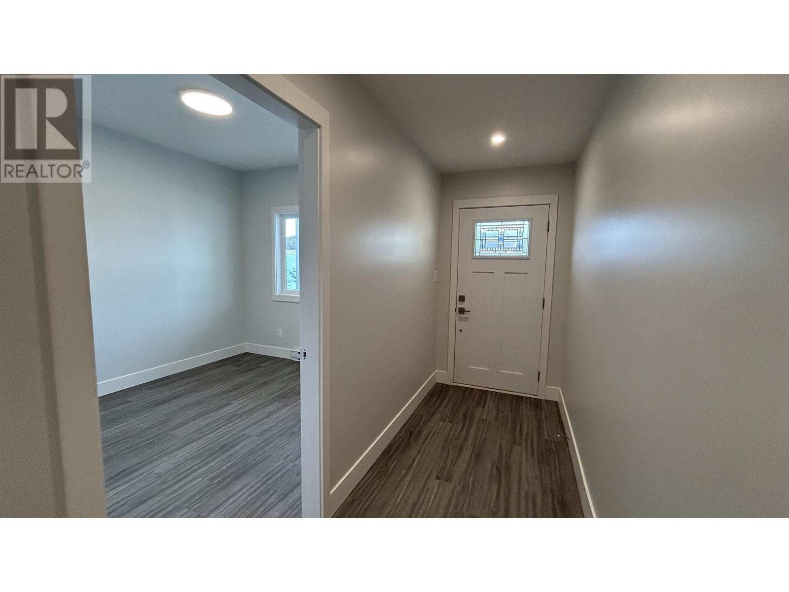 19 105 Forest Ridge Road, 100 Mile House, British Columbia  V0K 2E0 - Photo 6 - R2979698