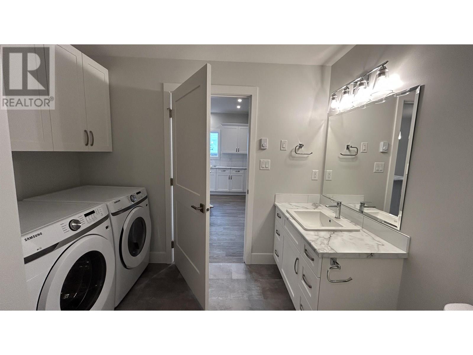 19 105 Forest Ridge Road, 100 Mile House, British Columbia  V0K 2E0 - Photo 11 - R2979698