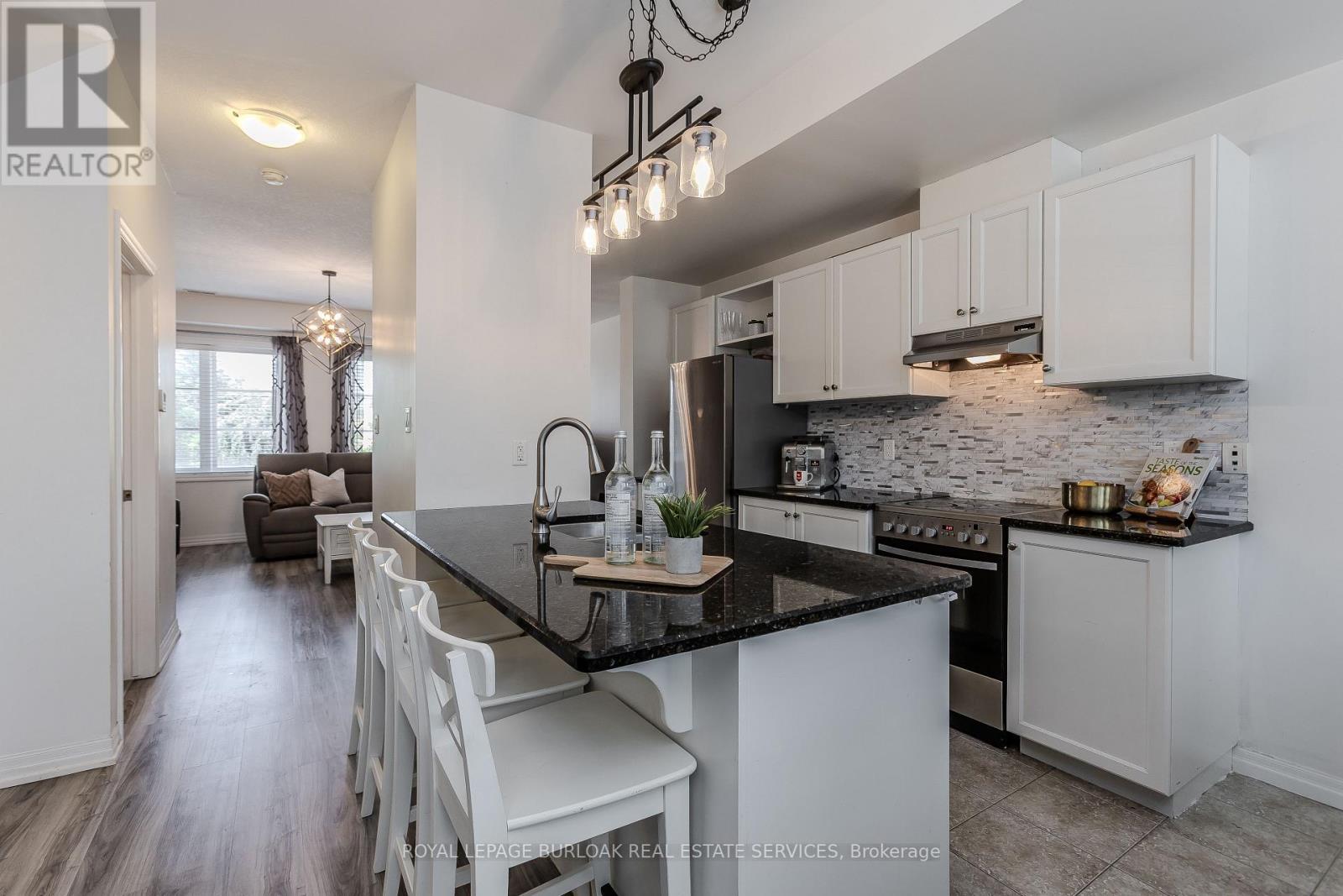 Property at 46 - 70 PLAINS ROAD W image 1