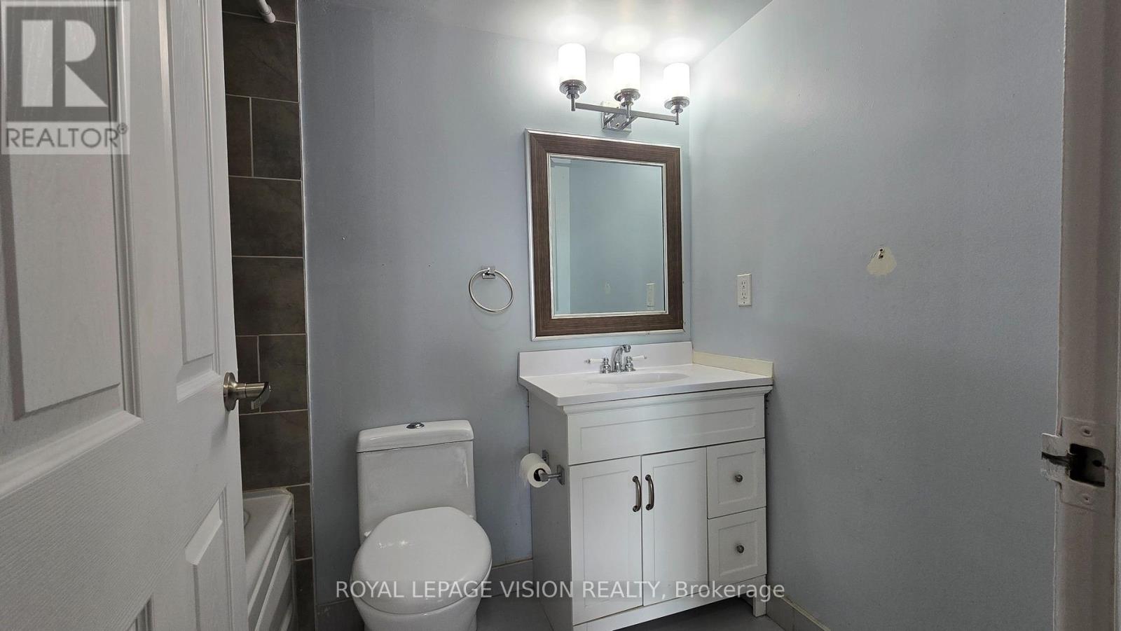 Property at 1506 - 100 WINGARDEN COURT image 2