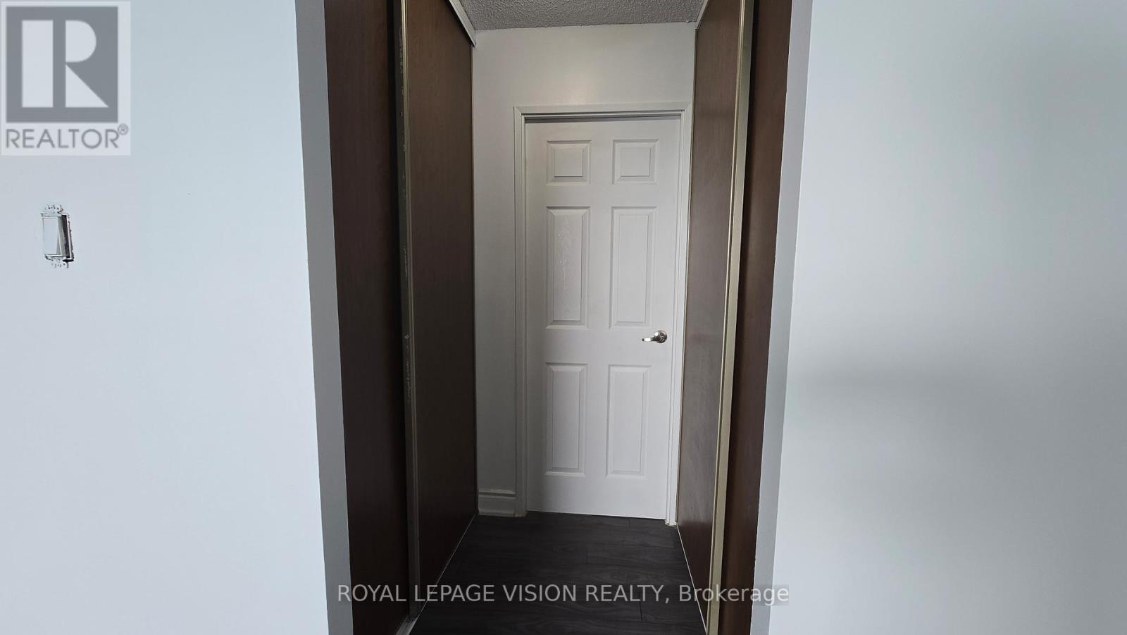 Property at 1506 - 100 WINGARDEN COURT image 4