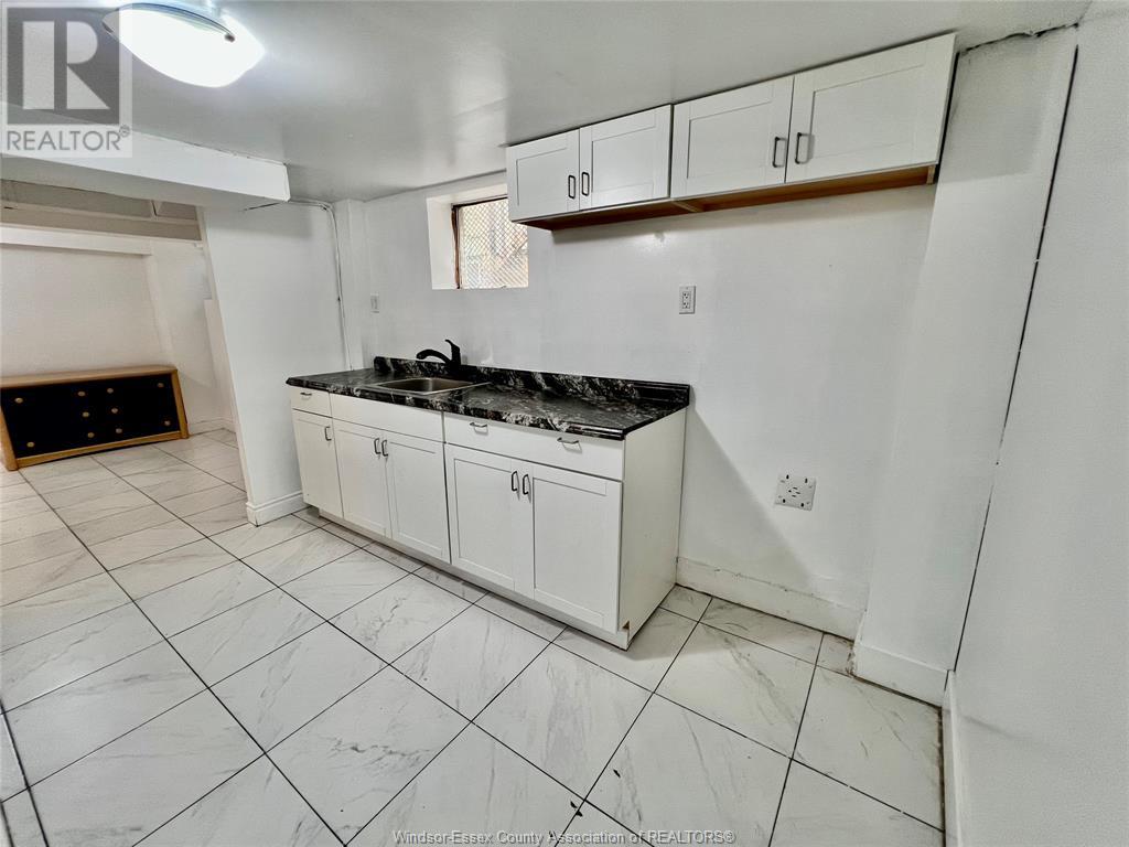 455 Aylmer Avenue, Windsor, Ontario  N9A 1T5 - Photo 16 - 25016729