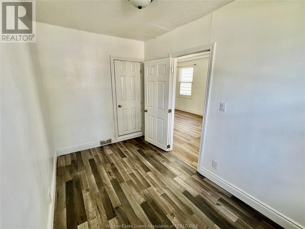 455 Aylmer Avenue, Windsor, Ontario  N9A 1T5 - Photo 3 - 25016729
