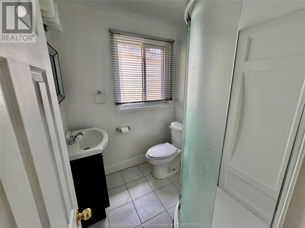 455 Aylmer Avenue, Windsor, Ontario  N9A 1T5 - Photo 5 - 25016729