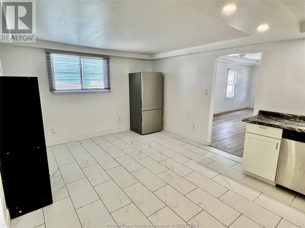 455 Aylmer Avenue, Windsor, Ontario  N9A 1T5 - Photo 7 - 25016729