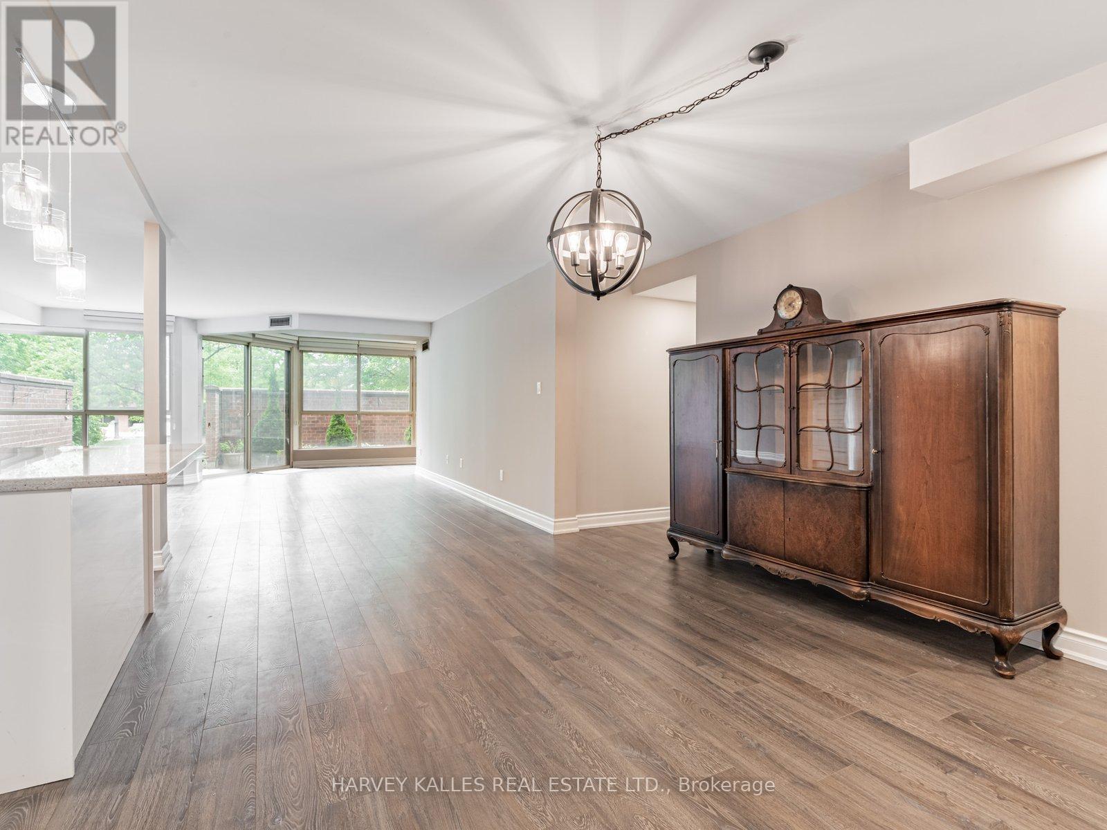 Property at 113 - 5 WELDRICK ROAD W image 5