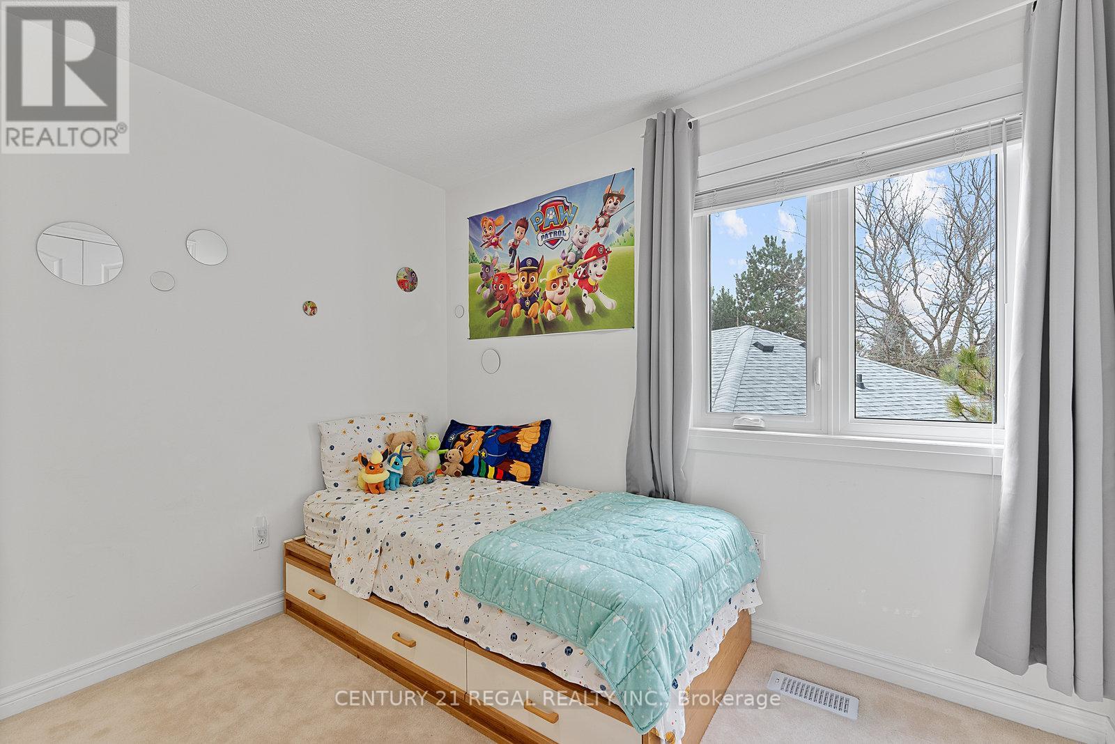 42 Ballymore Drive, Aurora, Ontario  L4G 7E6 - Photo 26 - N12259113
