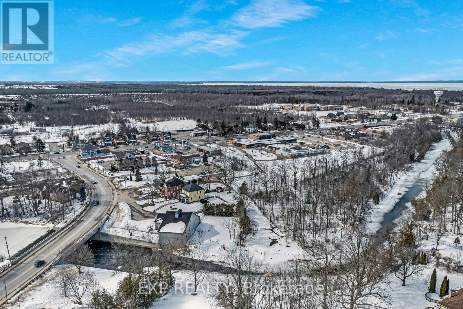 2 - 113 North Street, Georgina, Ontario  L0E 1R0 - Photo 35 - N12259119