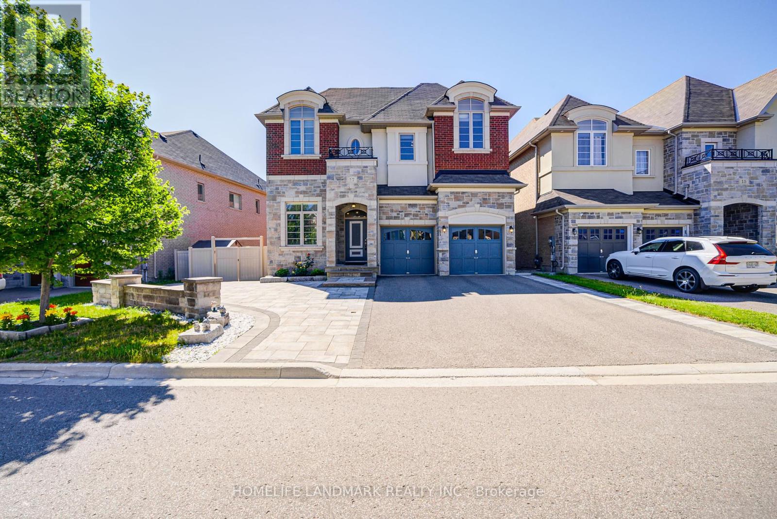 Property at 17 DR PEARSON COURT image 1