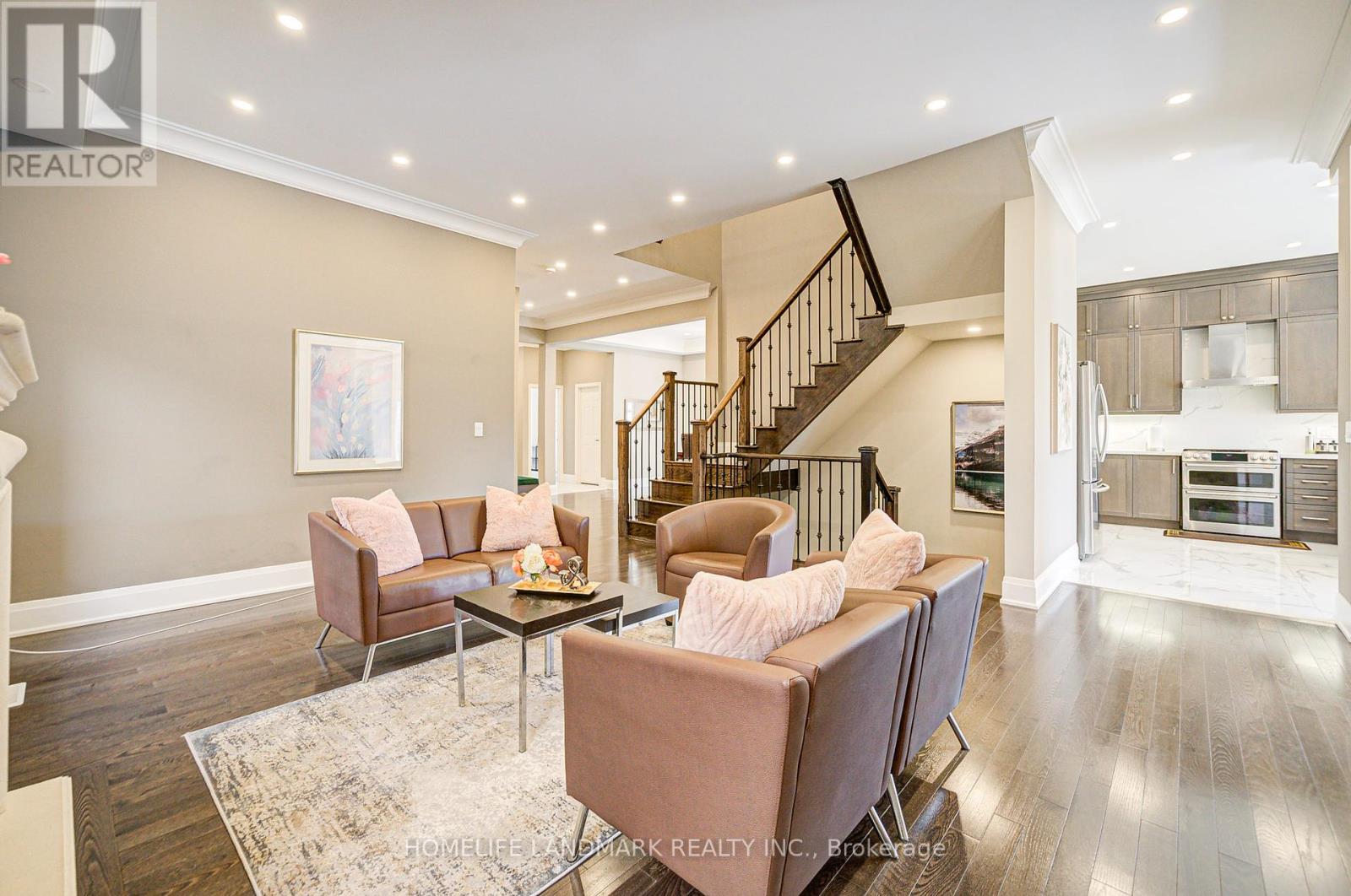 17 Dr Pearson Court, East Gwillimbury, Ontario  L9N 0P4 - Photo 11 - N12259222