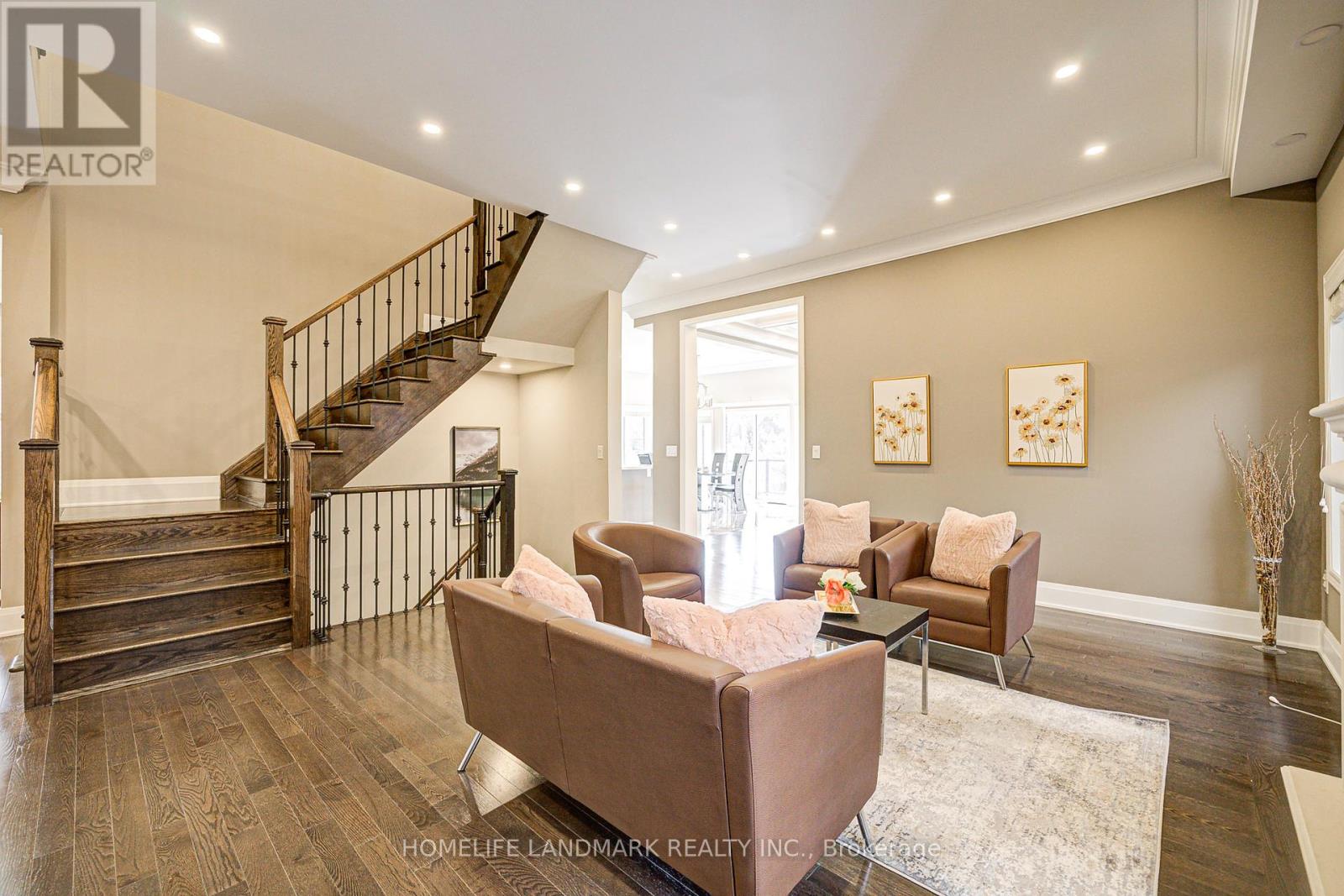 17 Dr Pearson Court, East Gwillimbury, Ontario  L9N 0P4 - Photo 12 - N12259222