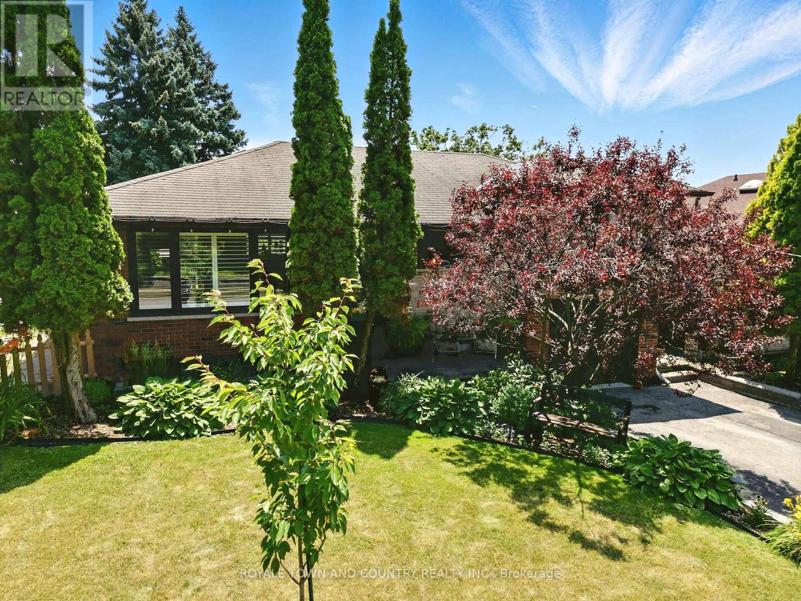 Property at 11 BELLWOOD DRIVE image 5